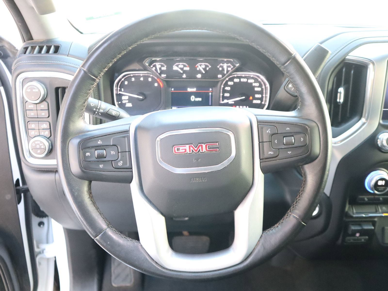 Used 2021 GMC Sierra 1500 SLT w/ Max Trailering Package image 34