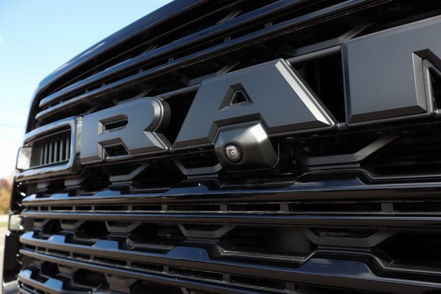 Used 2025 RAM 3500 Limited image 7