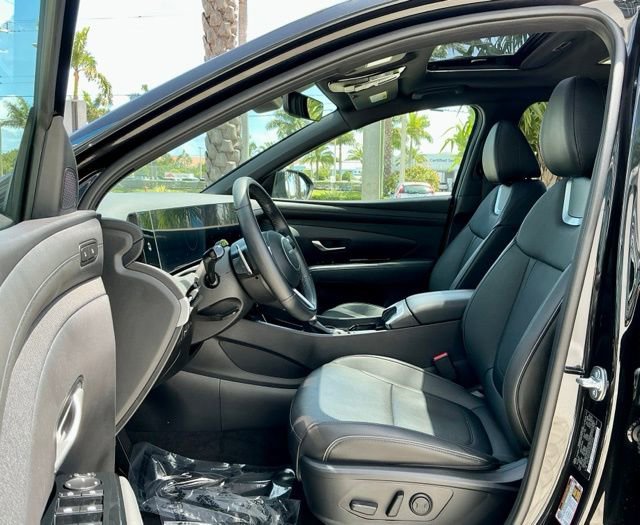 Used 2025 Hyundai Santa Cruz Limited AWD/4WD image 9