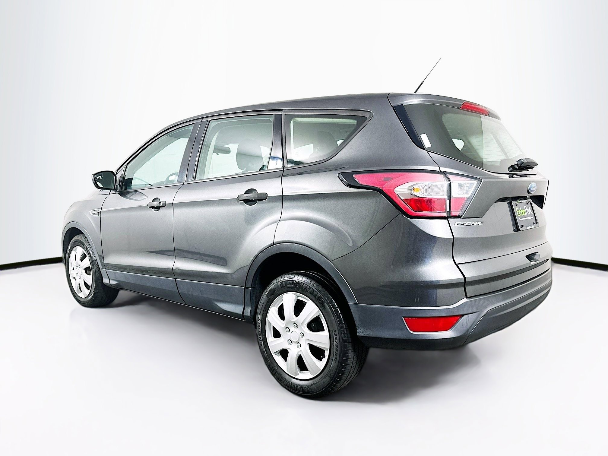 Used 2018 Ford Escape S image 5