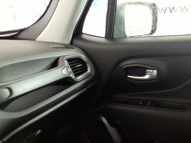 Used 2023 Jeep Renegade Limited AWD/4WD image 23