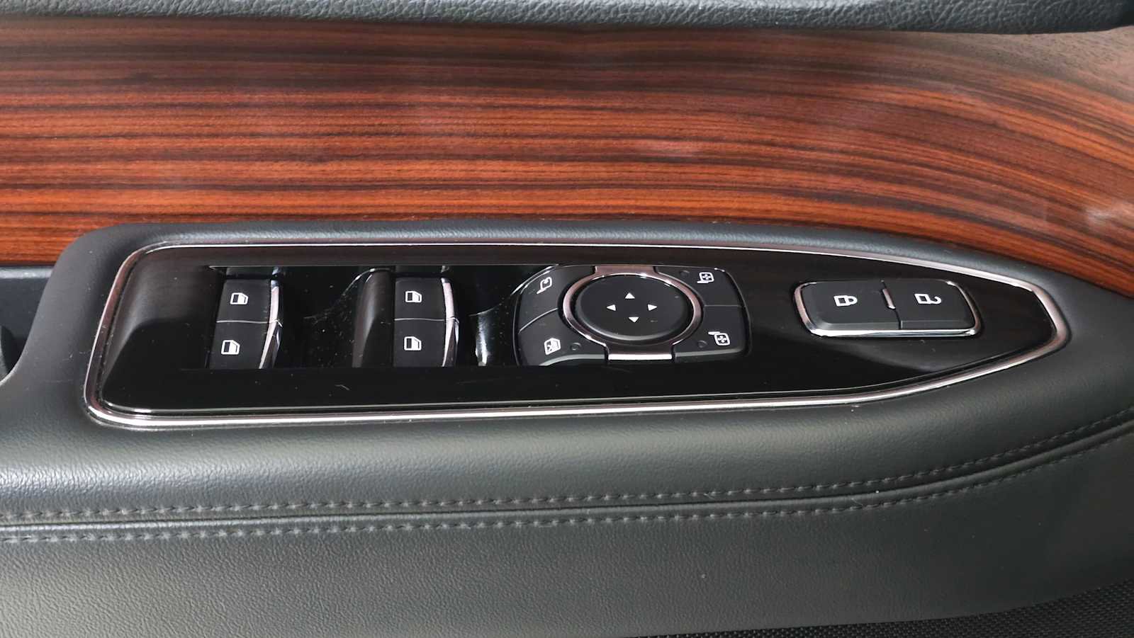 Used 2024 Lincoln Navigator L Premiere image 26