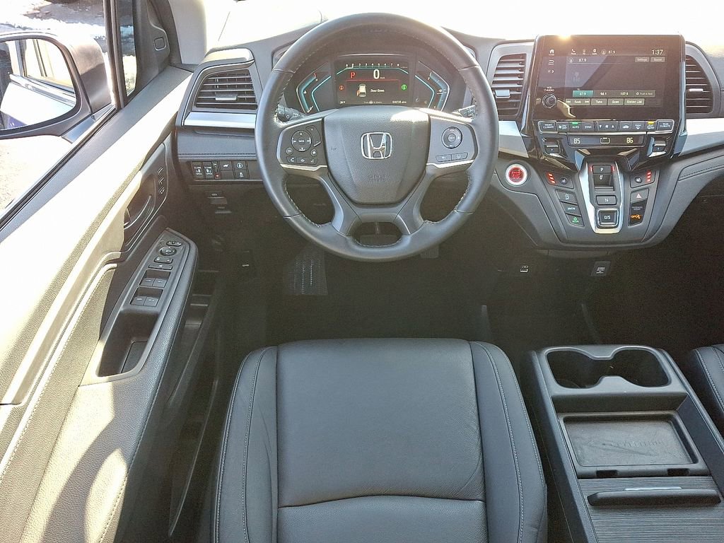 Used 2023 Honda Odyssey EX-L image 12