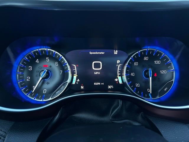 Used 2020 Chrysler Pacifica Limited w/ Tire & Wheel Group image 20