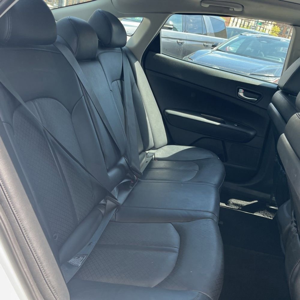Used 2020 Kia Optima SE FWD image 10
