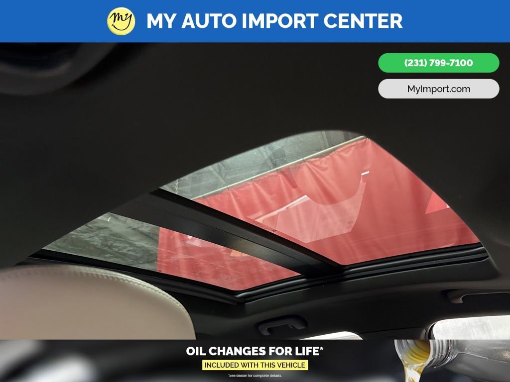 Used 2018 Chevrolet Impala LT w/ Sunroof and Spoiler Package image 31