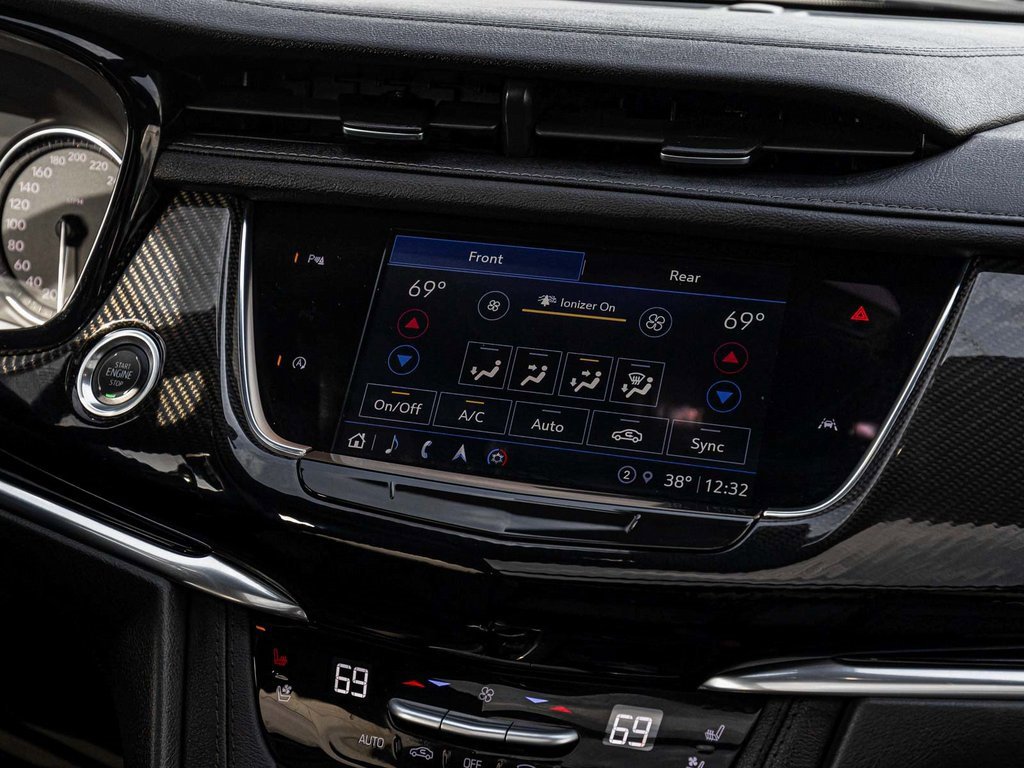 Used 2025 Cadillac XT6 Sport image 20