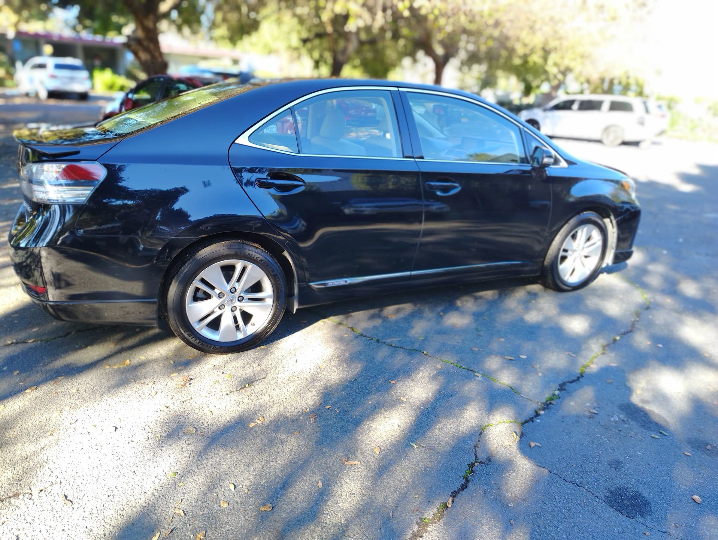 Used 2010 Lexus HS 250h Premium image 14