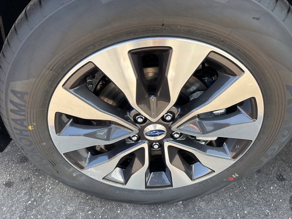 New 2025 Subaru Outback Touring XT image 38