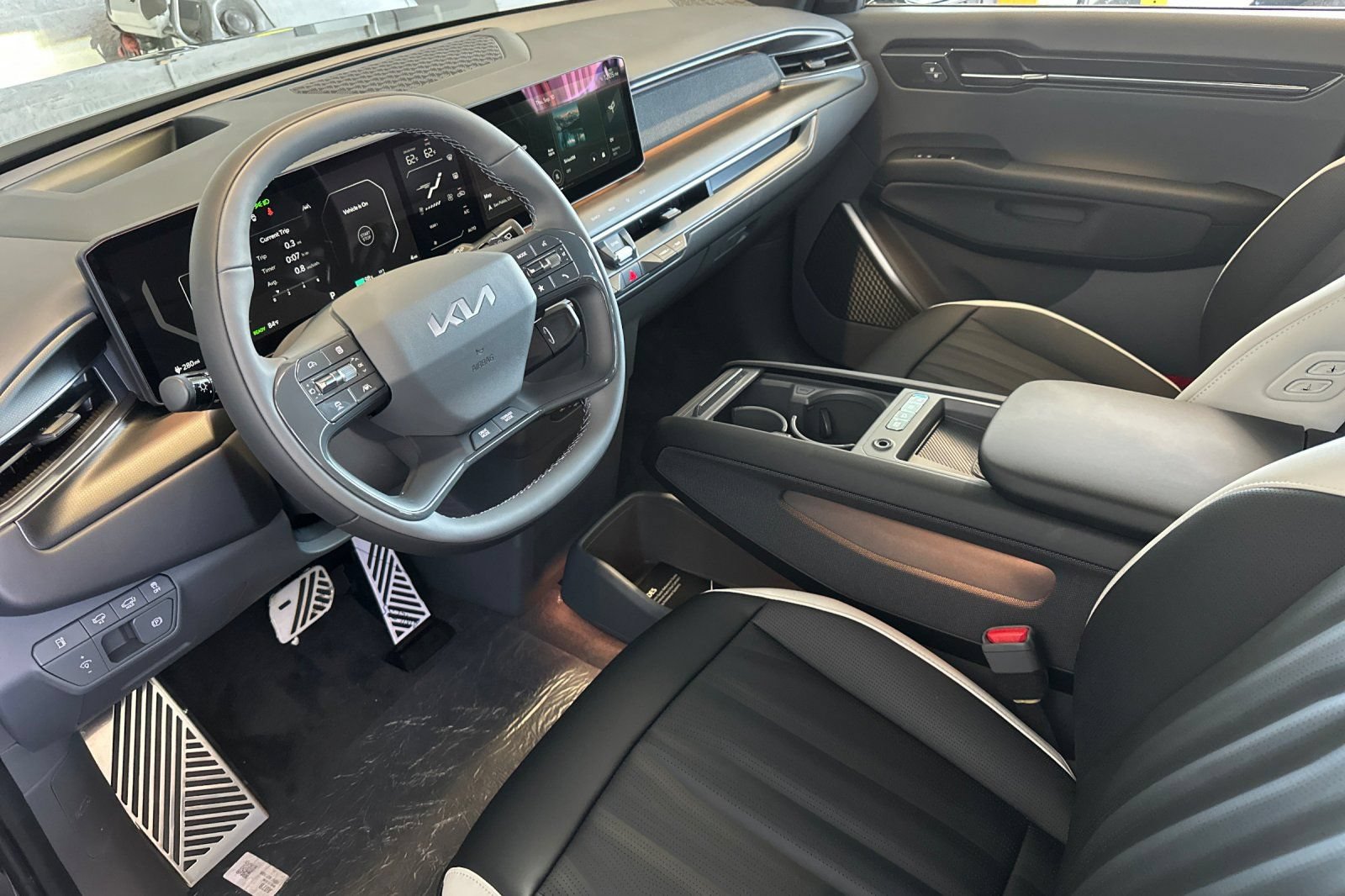 New 2026 Kia EV9 GT-Line AWD/4WD image 10