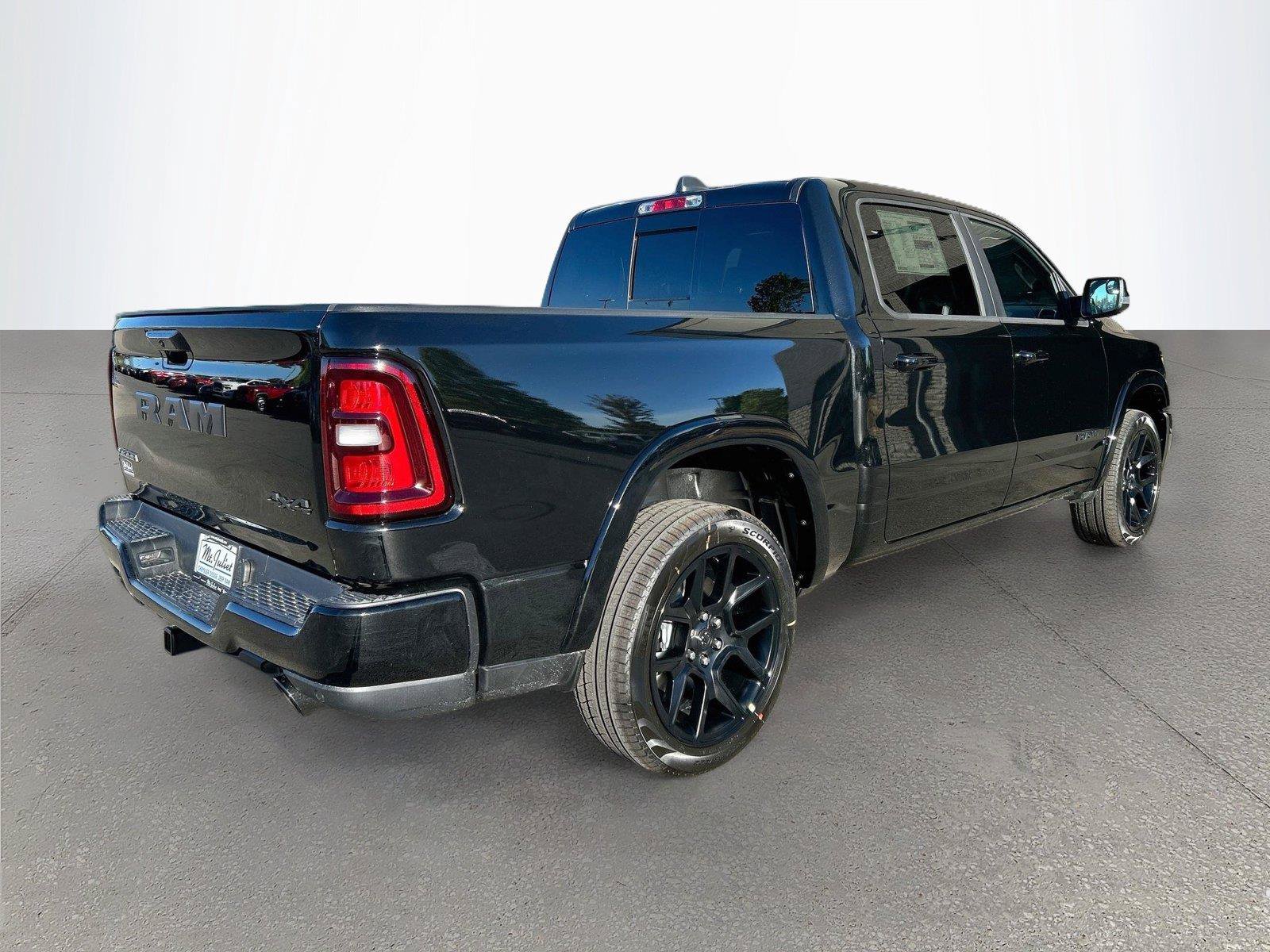 New 2026 RAM 1500 Laramie AWD/4WD image 4