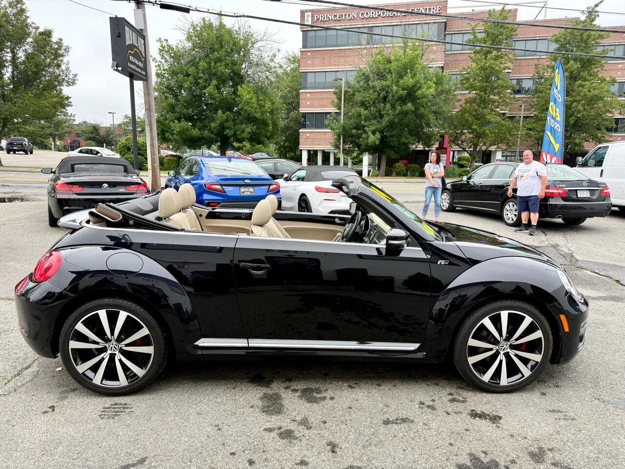 Used 2014 Volkswagen Beetle R-Line image 6