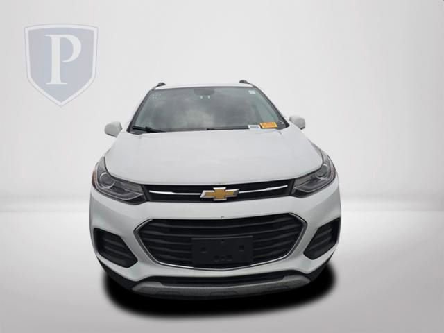 Used 2018 Chevrolet Trax LT w/ LT Convenience Package FWD image 12