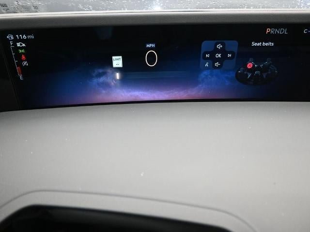 New 2025 Lincoln Nautilus Premier w/ Equipment Group 102A AWD/4WD image 12