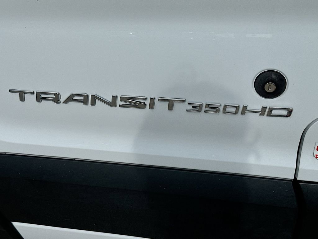 Used 2022 Ford Transit 350 DRW RWD image 27