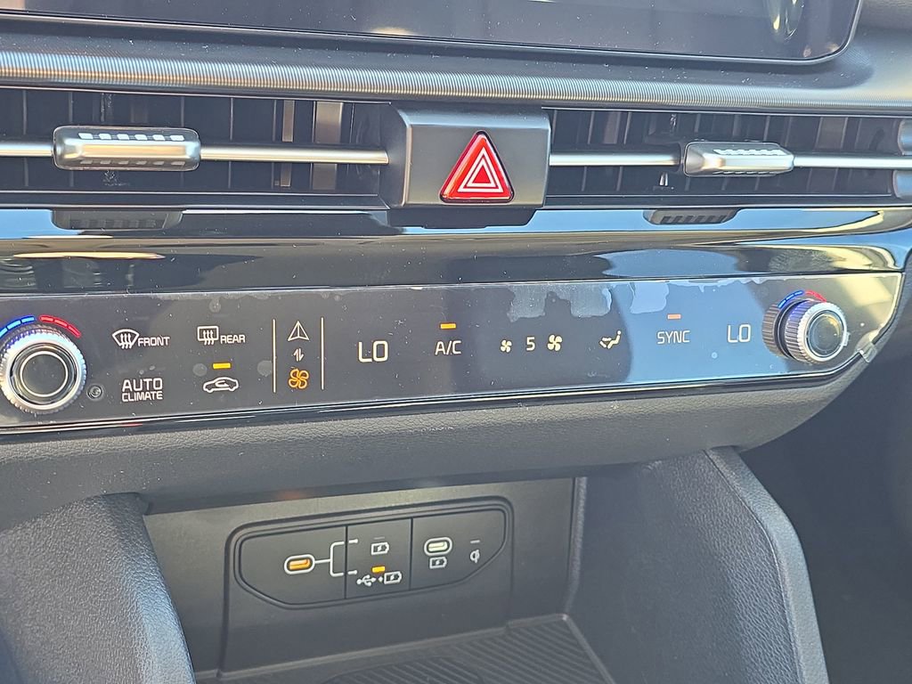 New 2026 Kia Sportage EX image 27