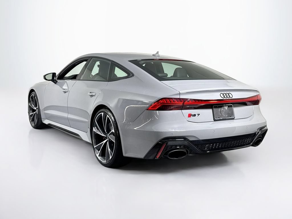 Used 2023 Audi RS 7 Sportback AWD/4WD image 3