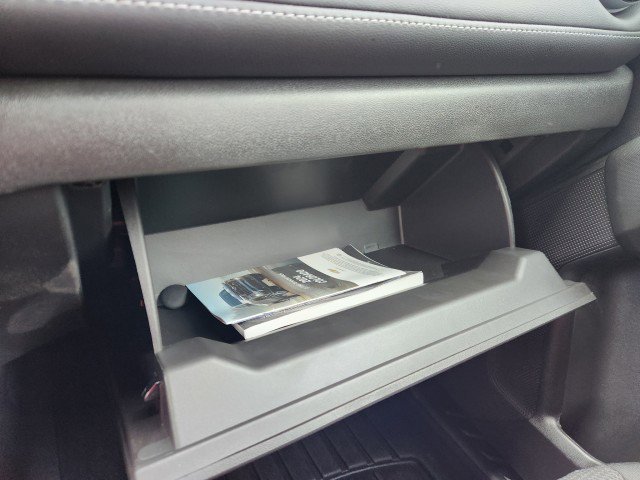 Used 2024 Chevrolet Colorado LT w/ LT Convenience Package II image 43