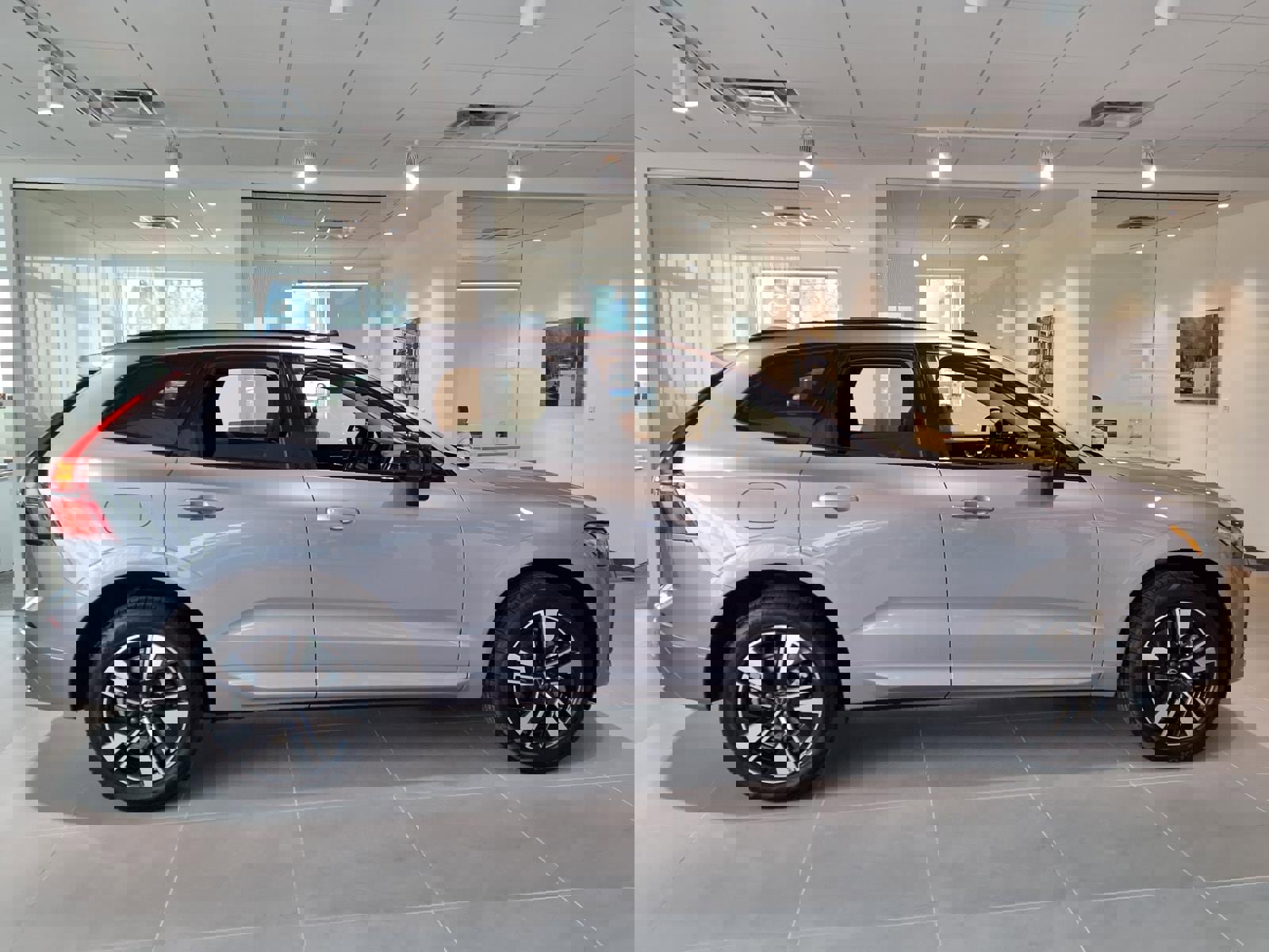 New 2026 Volvo XC60 T8 Core w/ Protection Package Premier image 7