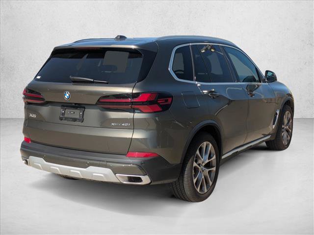Used 2026 BMW X5 xDrive40i w/ Premium Package AWD/4WD image 5