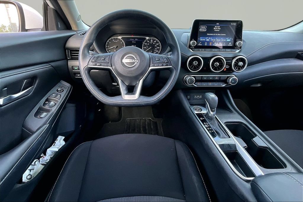 Used 2024 Nissan Sentra SV FWD image 10