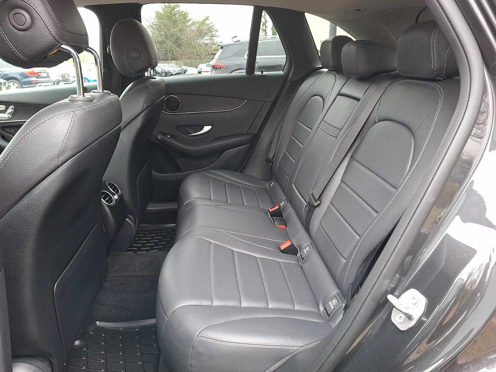 Certified 2021 Mercedes-Benz GLC 300 4MATIC image 9