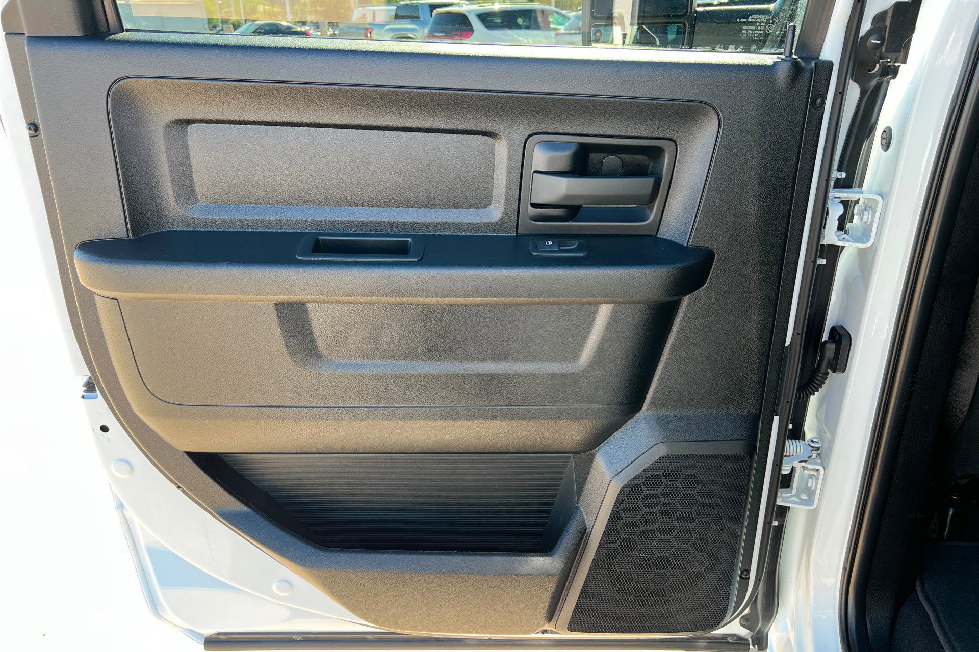 Certified 2024 RAM 3500 Tradesman w/ Chrome Appearance Group image 18