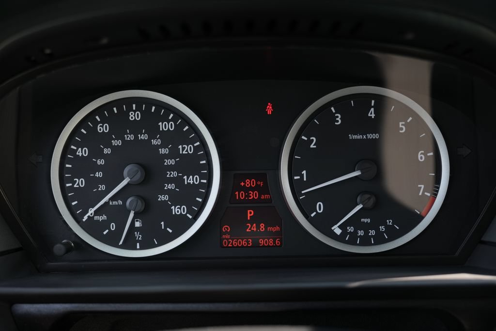 Used 2006 BMW 530xi Sedan AWD/4WD image 46