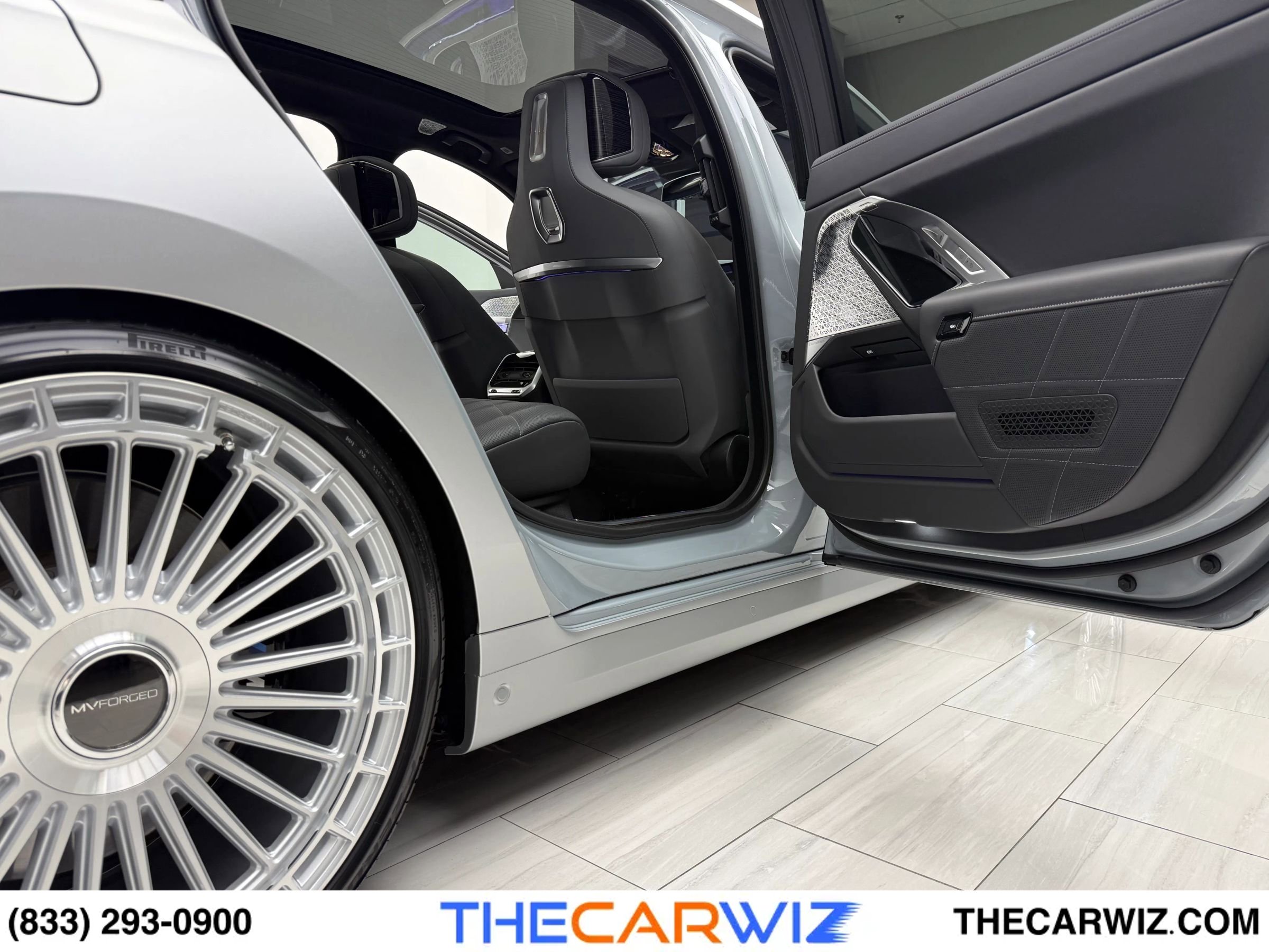 Used 2025 BMW 760i xDrive image 79