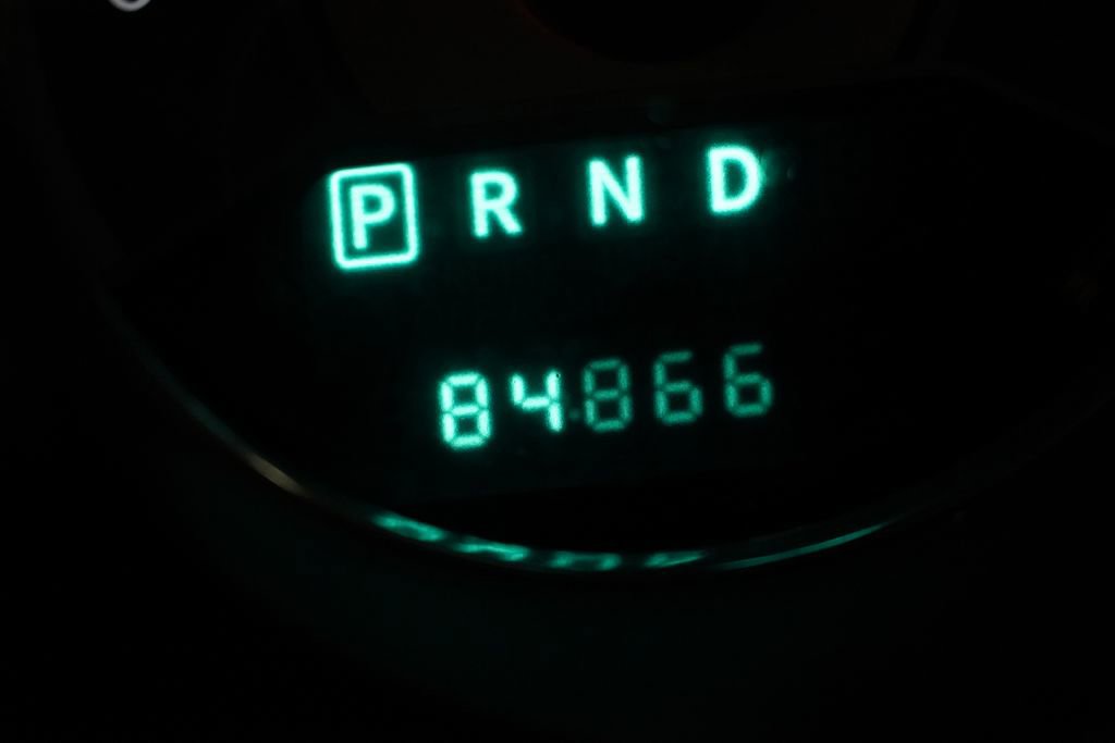 Used 2012 Chrysler 200 Limited FWD image 9
