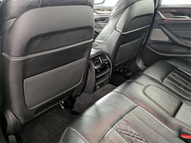 Used 2021 BMW 540i xDrive w/ Premium Package image 29