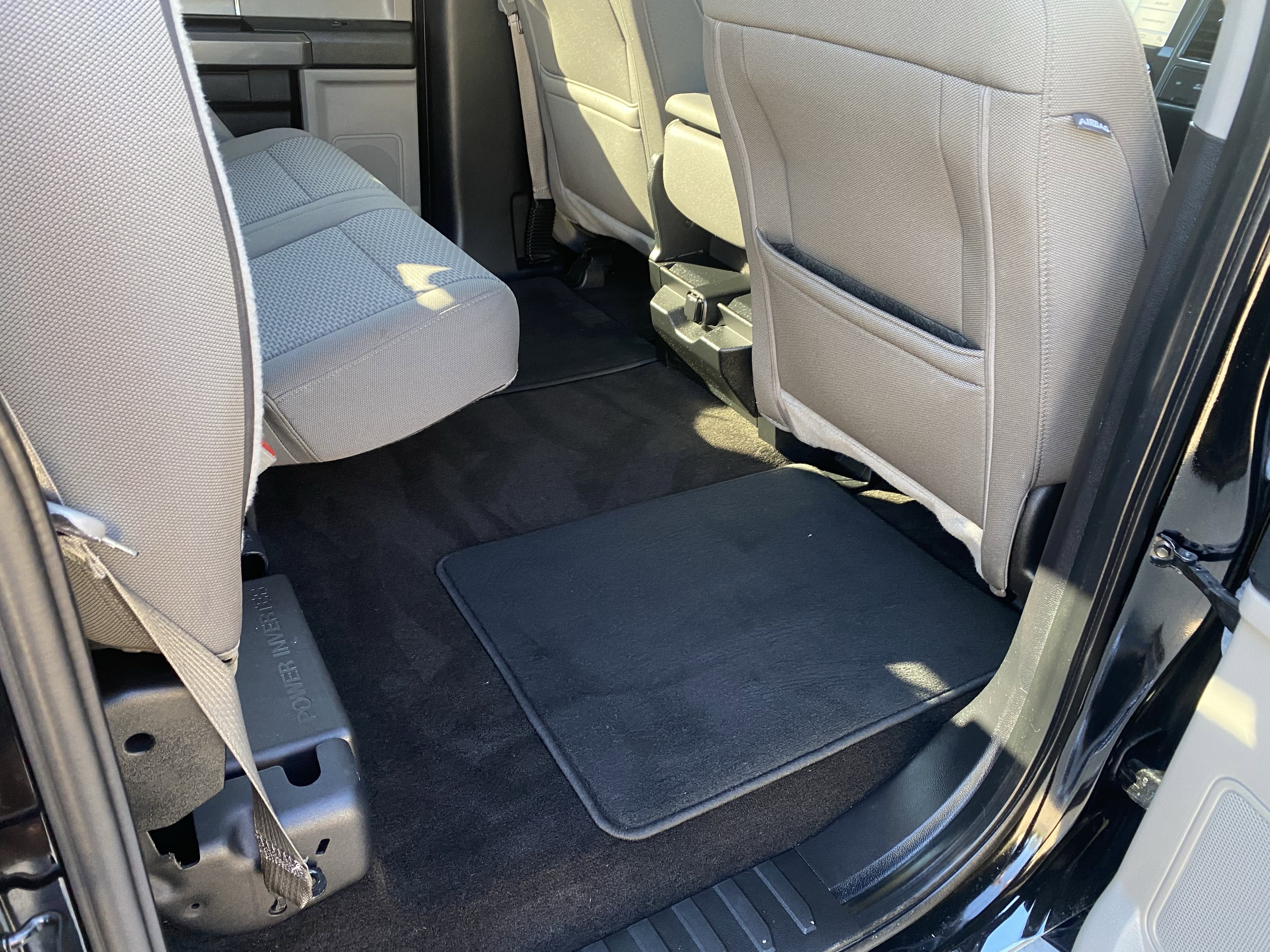 Used 2018 Ford F150 XLT w/ Equipment Group 302A Luxury image 9