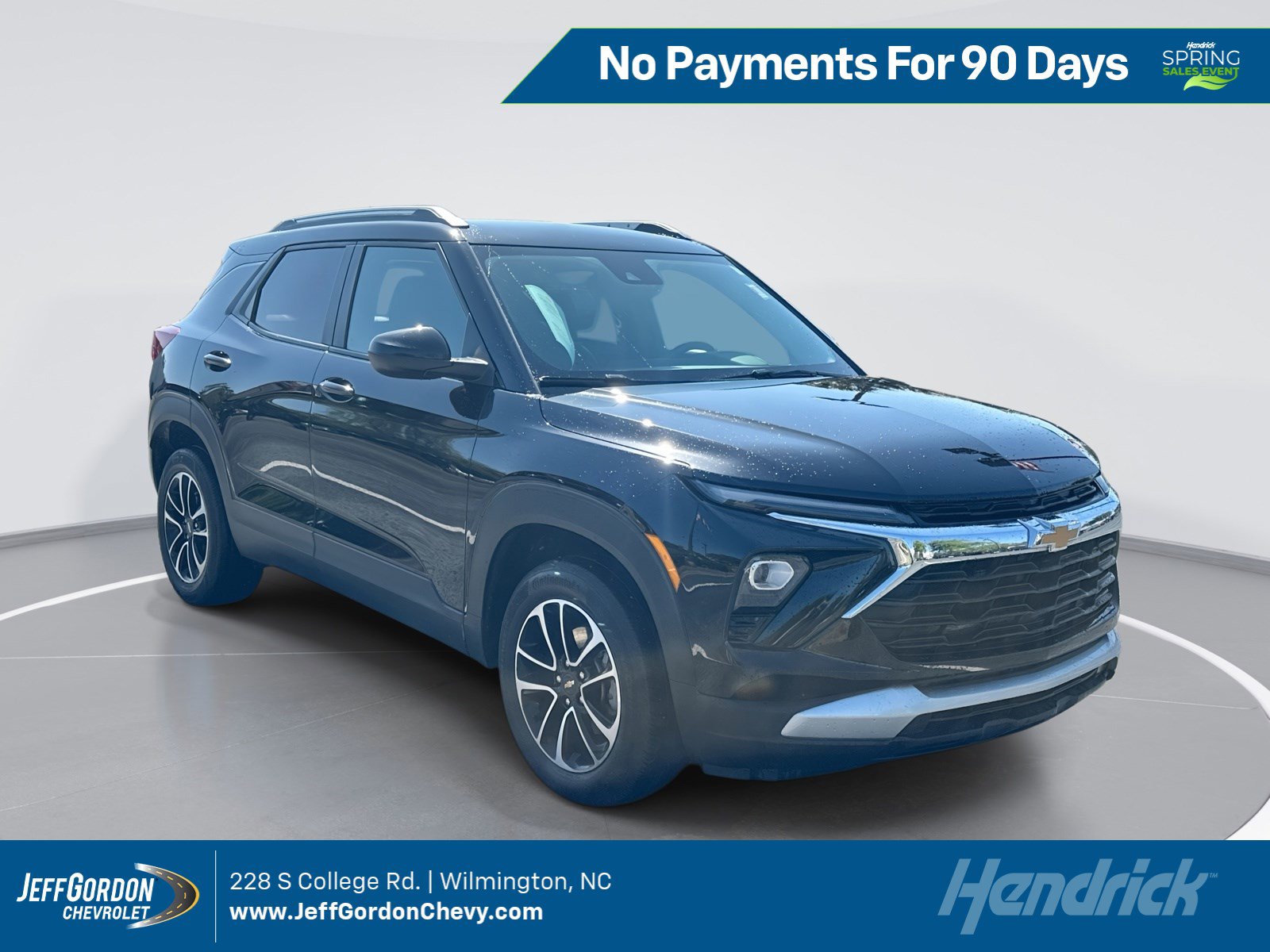 Used 2024 Chevrolet TrailBlazer LT image 1