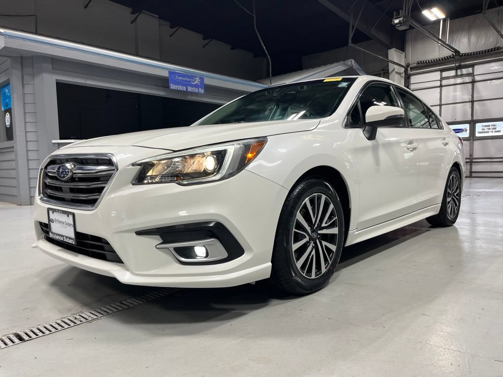 Used 2019 Subaru Legacy 2.5i Premium AWD/4WD image 3