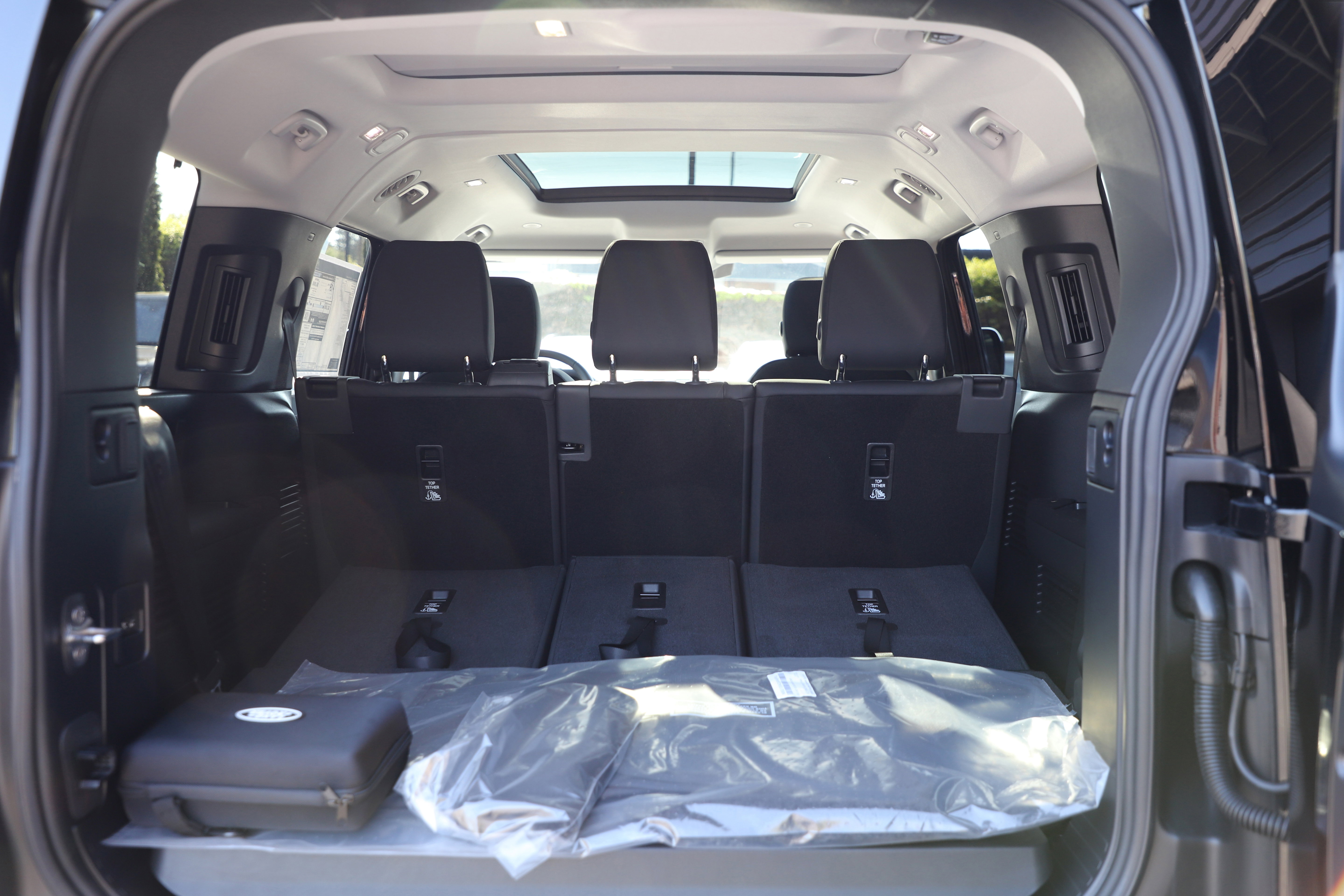 New 2026 Land Rover Defender 130 S AWD/4WD image 16