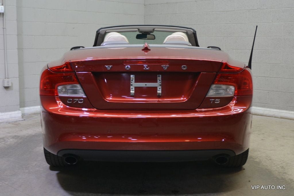 Used 2011 Volvo C70 T5 w/ Convenience Pkg FWD image 10