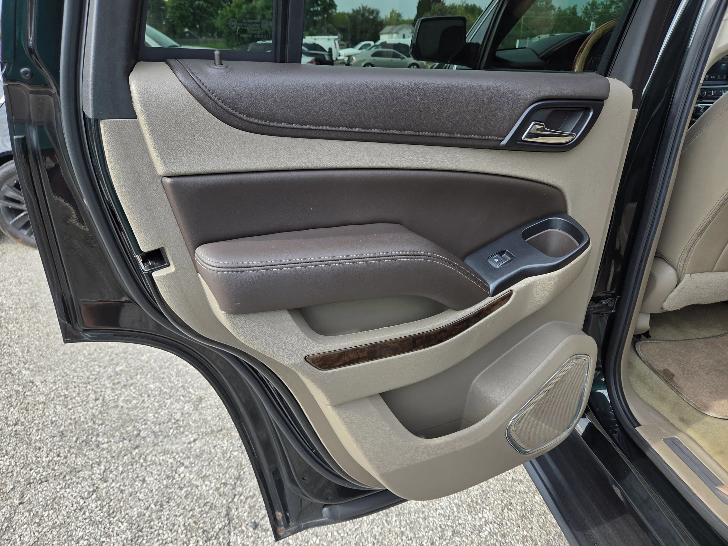 Used 2016 Chevrolet Tahoe LT AWD/4WD image 20