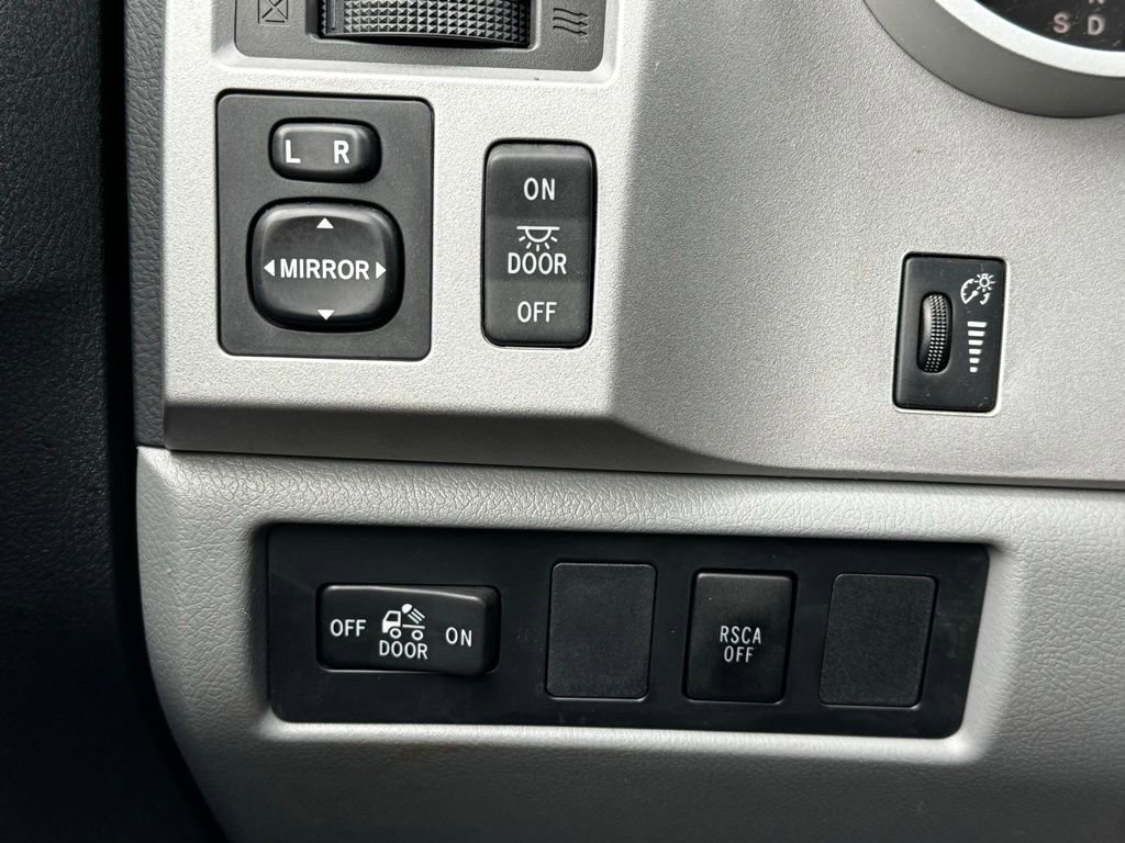 Used 2009 Toyota Tundra SR5 AWD/4WD image 30