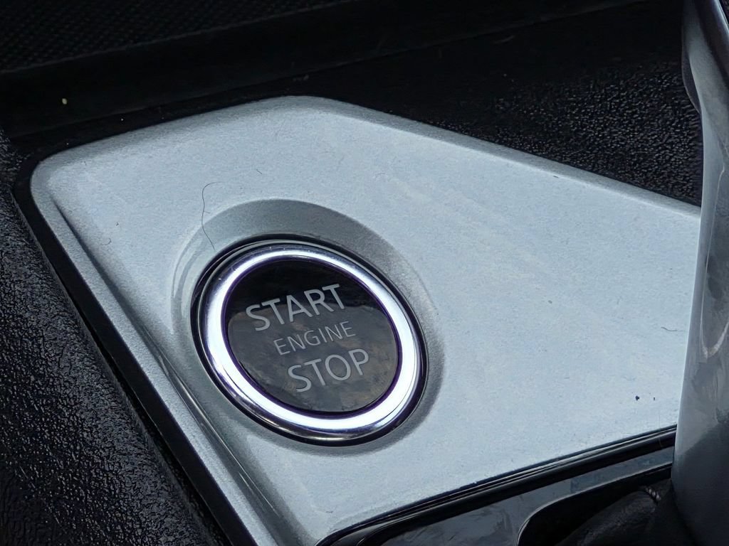Used 2025 Nissan Altima 2.5 SV FWD image 16