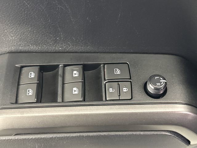 Certified 2021 Toyota Tacoma TRD Sport w/ Technology Package AWD/4WD image 30