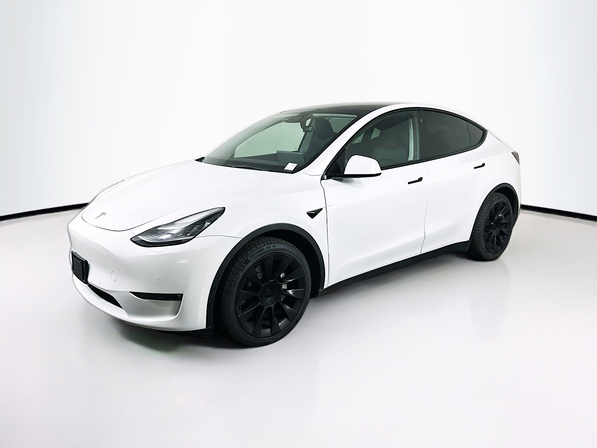 Used 2021 Tesla Model Y 2WD image 3