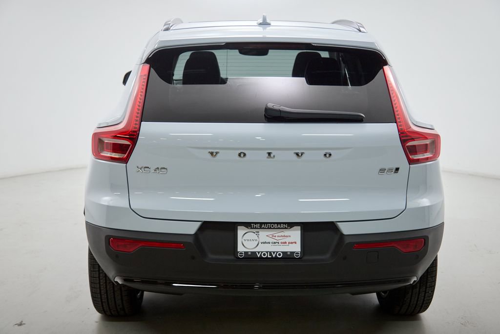 New 2026 Volvo XC40 B5 Ultra w/ Climate Package image 8