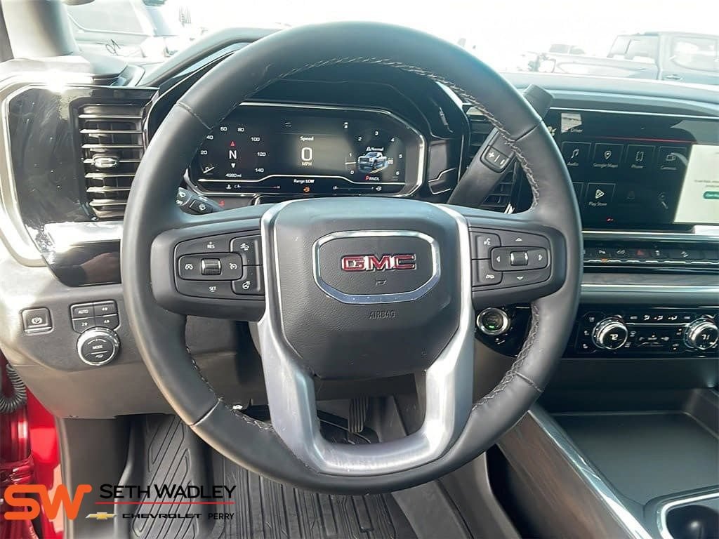 New 2025 GMC Sierra 2500 SLT w/ SLT Premium Package AWD/4WD image 18
