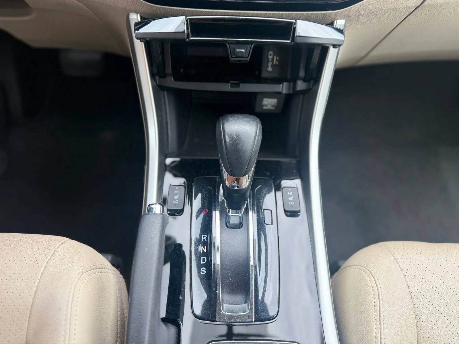 Used 2017 Honda Accord EX-L image 25