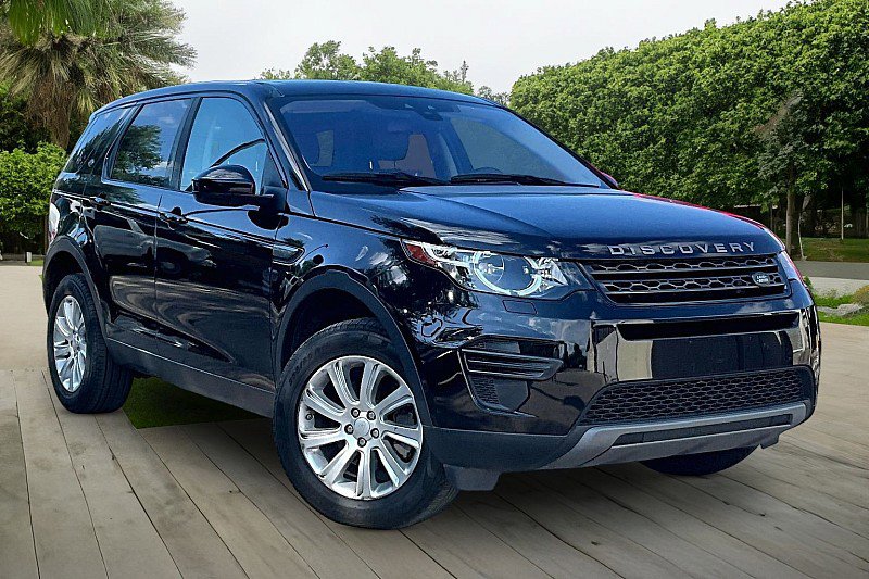 Used 2019 Land Rover Discovery Sport SE AWD/4WD image 9