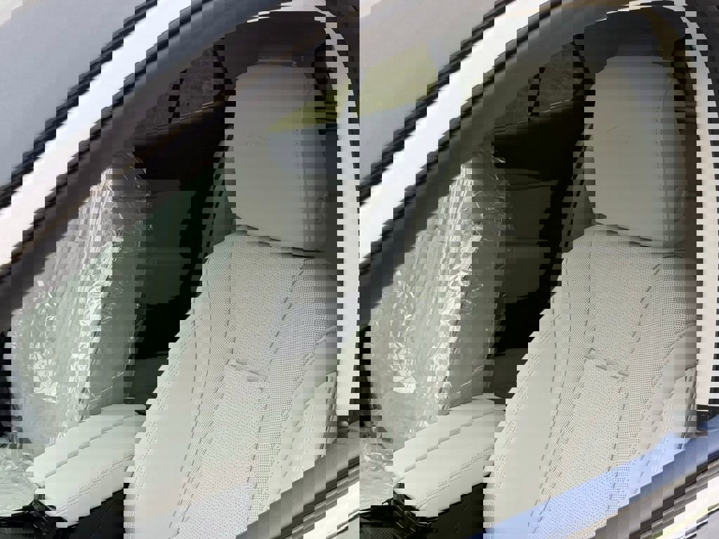 New 2026 Buick Envision Avenir image 15