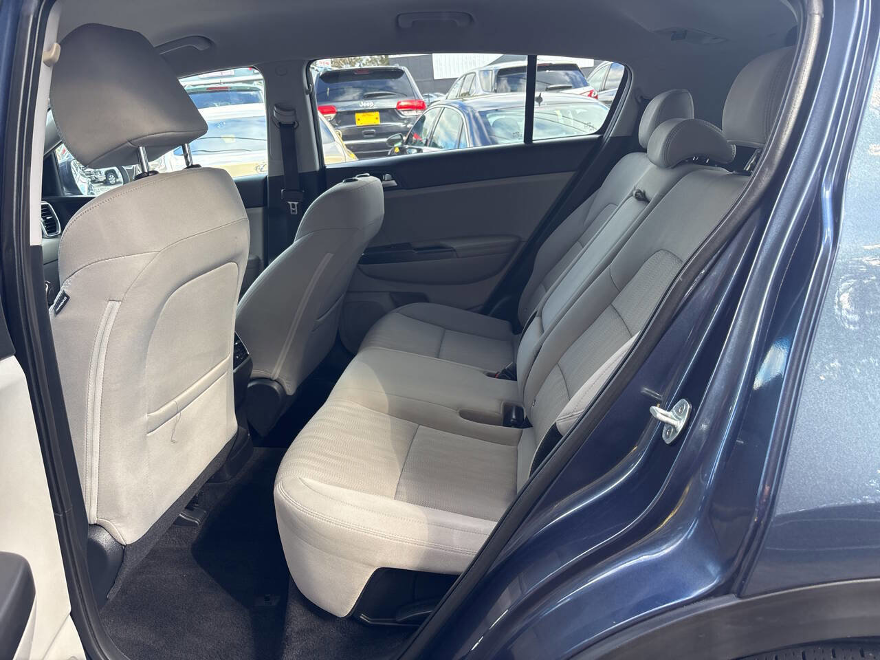 Used 2021 Kia Sportage LX image 13