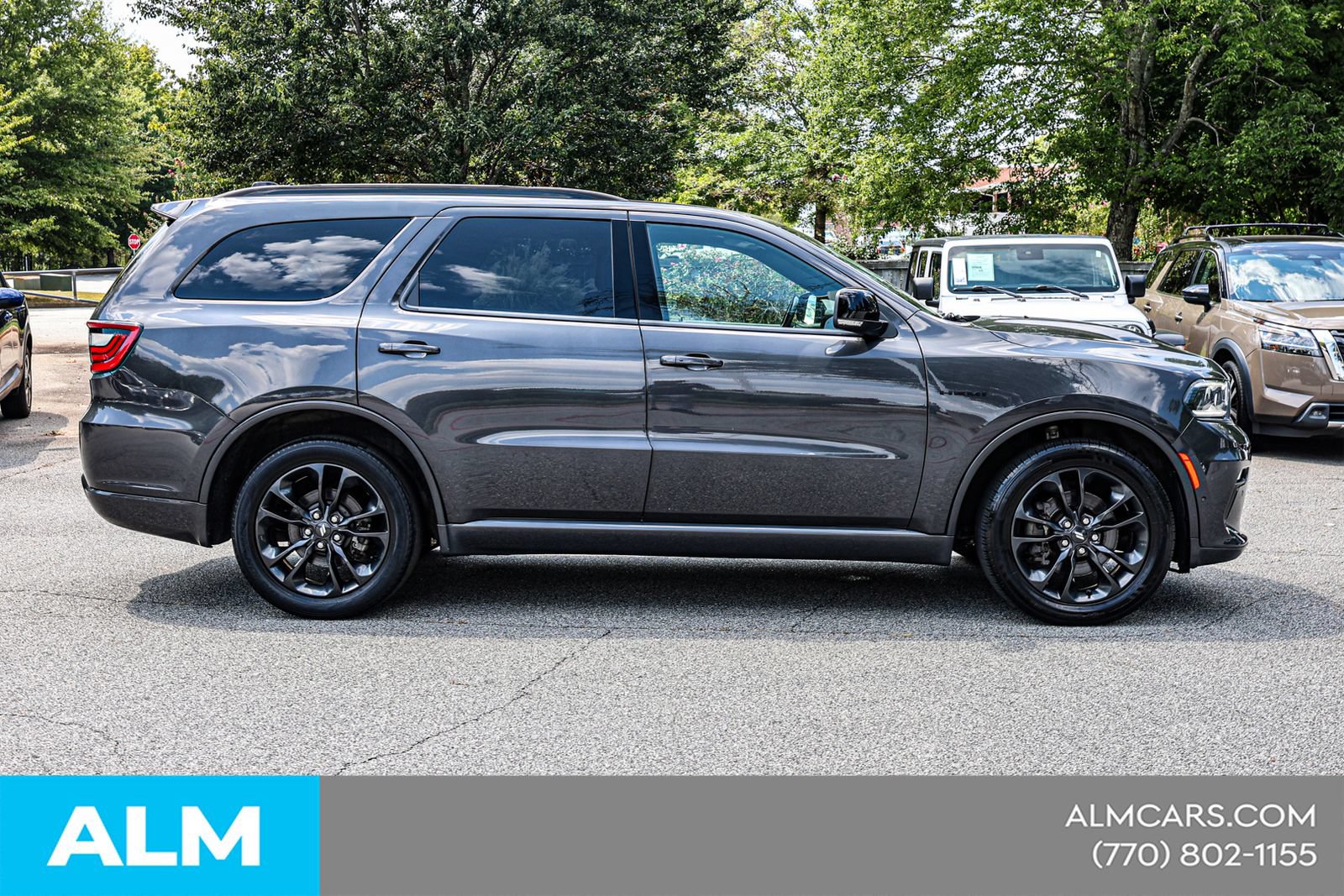 Used 2023 Dodge Durango R/T w/ Blacktop Package AWD/4WD image 10