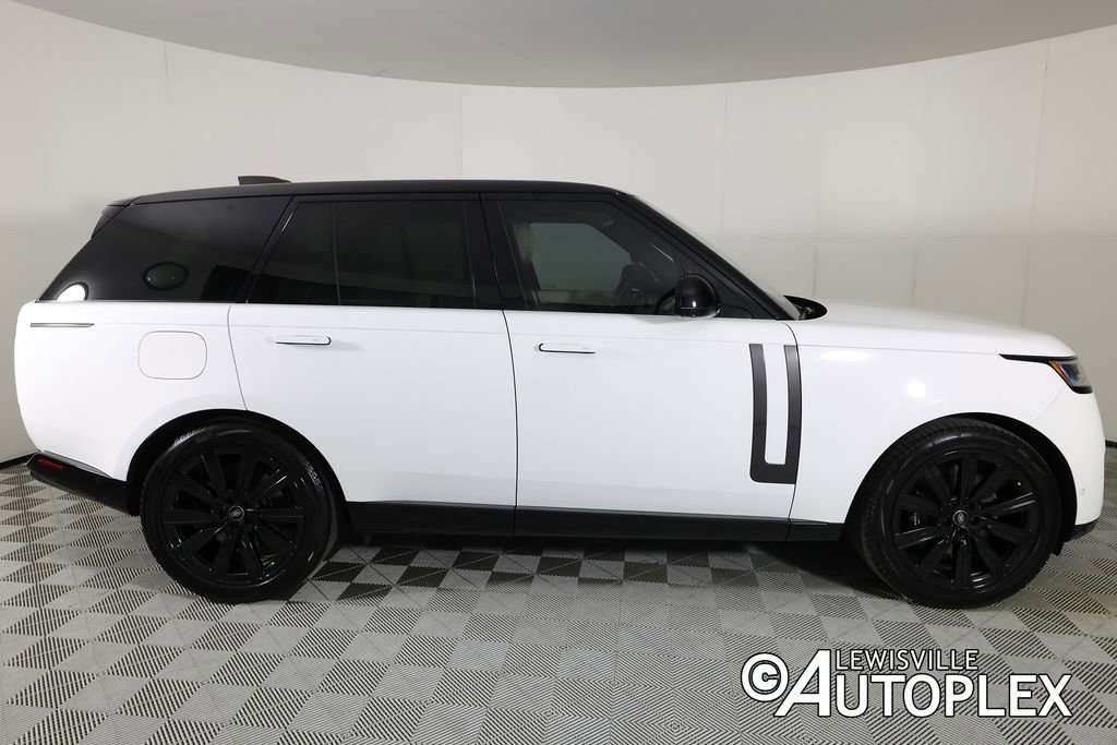 Used 2023 Land Rover Range Rover SE AWD/4WD image 4