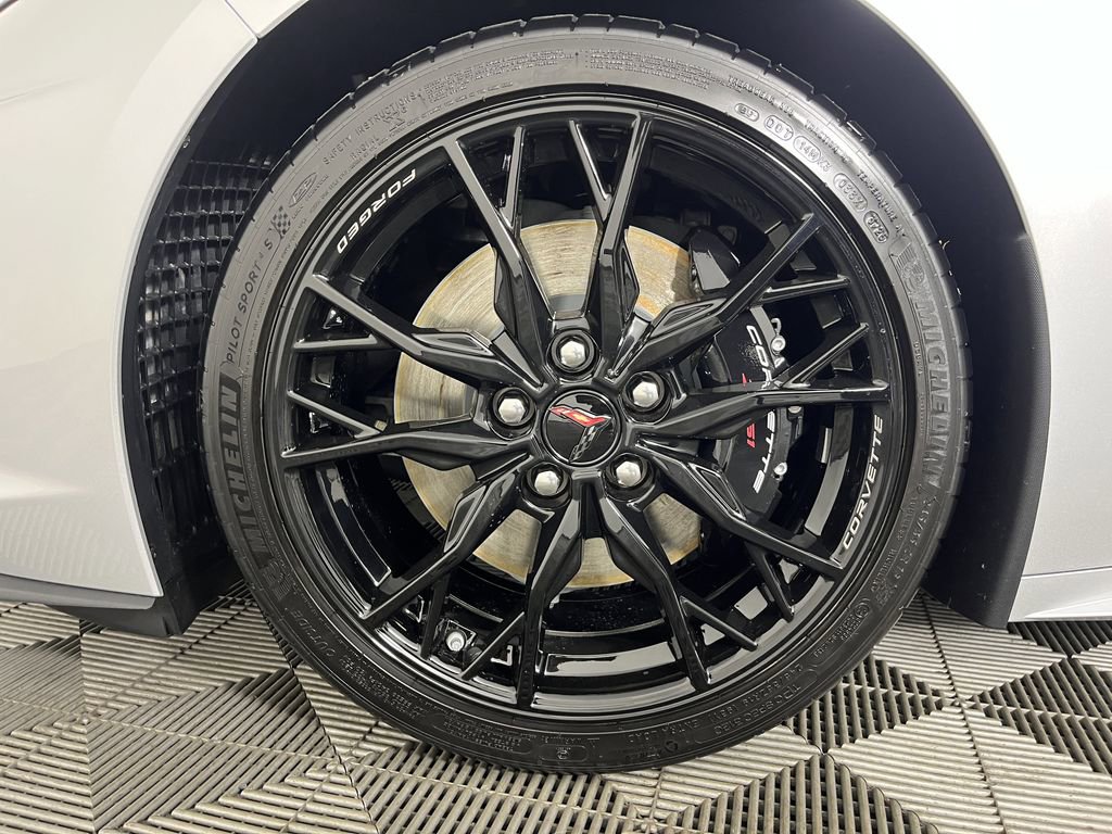 New 2026 Chevrolet Corvette Stingray Premium Conv w/ Z51 Performance Package image 13